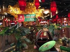 -老滇山寨•云南特色菜•地方菜•民族风情歌舞表演(金碧店)