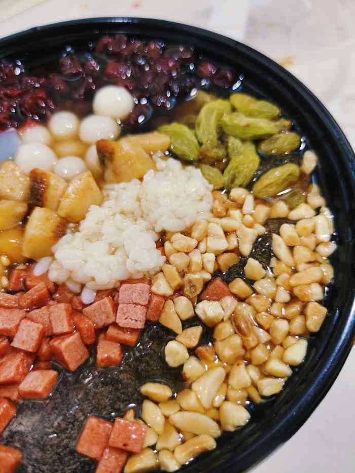 糖糖冰粉(凤城三路总店)-"这家店在四海唐人街旁边的一条道道里,一条.