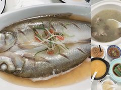 清蒸白鱼-七的湖·晚芳亭·阳澄湖农家菜·大闸蟹(莲花岛店)
