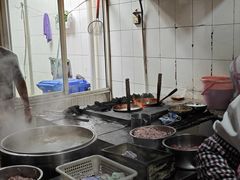 -正宗杨记普洱酸醋米线(总店)