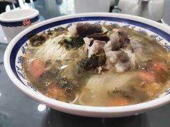 -鸿兴面馆馄饨小笼(稻香店)