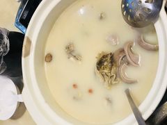 招牌胡椒猪肚鸡-鼎尊锅物料理(五角场店)