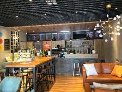 -ZING COFFEE 镜咖啡