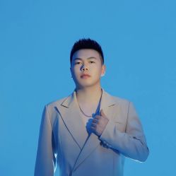 -妃格美发沙龙·烫发·染发