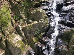 -藏龙百瀑风景区