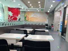 大堂-康师傅私房牛肉面(北京南站店)