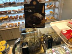 -85度C(生甜甜圈研究工坊·上海平凉店)