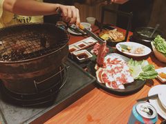 -山之屋炭火烧肉·生啤畅饮(大朗万科中央公园店)