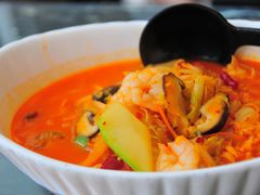 辣海鲜面-桃园中华料理炸酱面(燕儿岛路店)