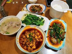 -易老妈蹄花.特色川菜(人民公园总店)