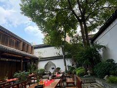 -鲤院·新中式美学·庭院餐厅(夫子庙店)