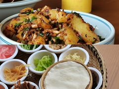 -包整·丝娃娃(一览甲秀楼风景店)