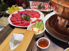 -和院老火锅铜锅烧烤海鲜(朱雀大街店)