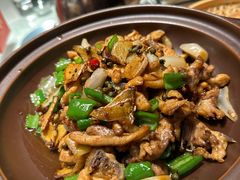 -味上湘菜馆(岳麓山店)