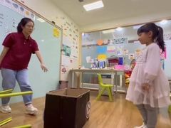 -i2青少儿英语(爱加星悦荟店)