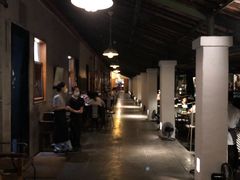-喜洲吧·江畔老船厂·庭院餐厅(喜临院店)