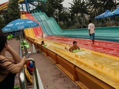 -欢乐水魔方水世界