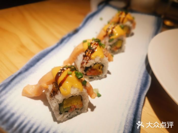 烤三文鱼芝士卷