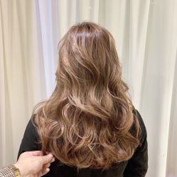 -简法造型·品牌形象店