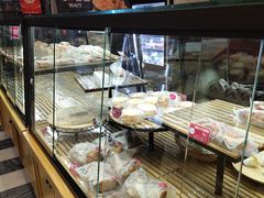 面包甜点陈列柜-味多美(民星路店)
