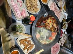 -黑鸡母杀牛匠火锅(崇文路店)
