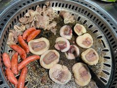 -马路牙子烧烤音乐酒馆(望京店)