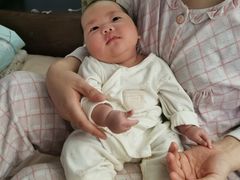 -萧乐母婴·住家月嫂·育婴师