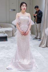 点击看大图 -Renee芮亦婚纱