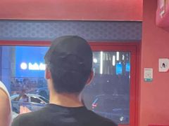 -何师傅美蛙鱼头(汉街店)