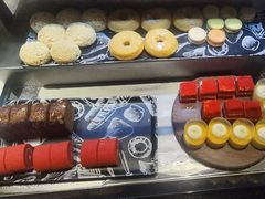 -浅深(世茂滨江精品店)