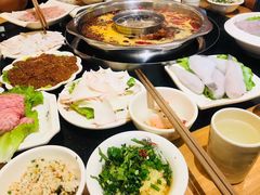 -锅首鲜品火锅(鸳鸯店)