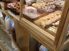 -小飞象面包公社(珠江路金鹰店)