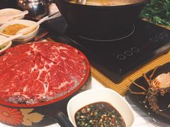 -鲜入围煮花胶鸡海鲜火锅