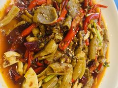 -川流不息·地道川菜·小龙虾(松东路店)