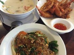-Dang restaurant (patong phuket)