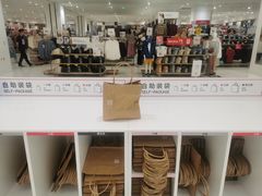 -优衣库(南宁万象城店)