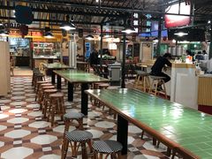 大堂-大食代美食广场(上海中心店)