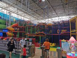 -爱丽丝奇幻乐园