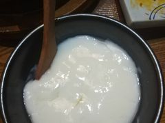 黑糖豆花-云海肴·汽锅鸡·云南菜(天津国金汇店)