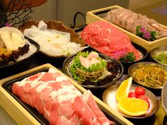 -湊湊火锅·茶憩(南京万象天地店)