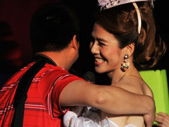 -金东尼人妖秀