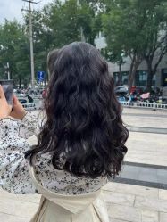-十六番发型师事务所