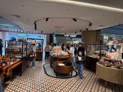 -CARINO BAKERY&CAFE(人广来福士店)