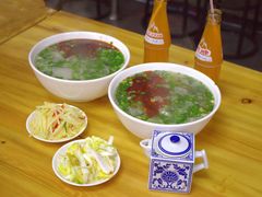 -马德元纯汤牛肉面(太奥广场店)