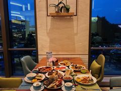 -济南香格里拉·咖啡泉自助餐厅