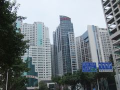 -深圳福青龙华天假日酒店