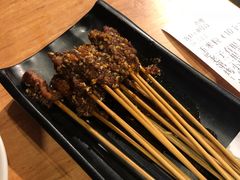 -喝丢一只鞋海鲜烧烤·海肠捞饭(东关街店)