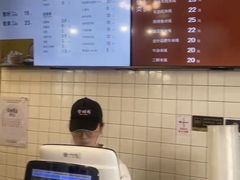 -常鲜德乐购迎桂馒头店(麻巷公寓店)