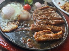 -戈尔登酒店·满堂彩咖啡厅