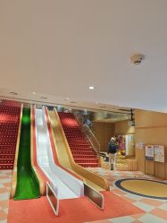 -奈尔宝·儿童乐园·亲子餐厅(前滩店)